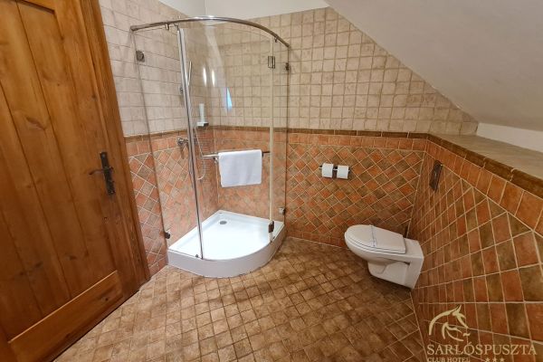 nadas-szoba05-11D5779AED-8840-4E84-624A-2B5C679B4784.jpg
