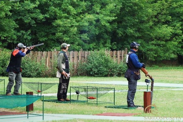 loter0357F63B08-6A68-3A58-AAB6-BE1482DD8B95.jpg
